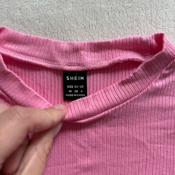 SHEIN | Top Bundle (3) - Picture 9 of 11